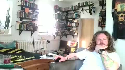 sunr1sa online show from 04/11/26, 07:45