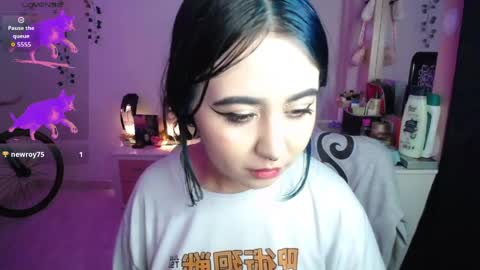 Snapshot of sunset_pienk chatting on 04/11/26, 07:45 Sunset online show from 04/11/26, 07:45