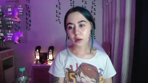 Snapshot of sunset_pienk chatting on 04/25/26, 05:10 Sunset online show from 04/25/26, 05:10