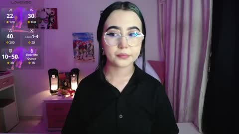 Snapshot of sunset_pienk chatting on 07/10/26, 04:17 Sunset online show from 07/10/26, 04:17