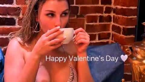 sunsetwithava online show from 02/14/26, 07:54