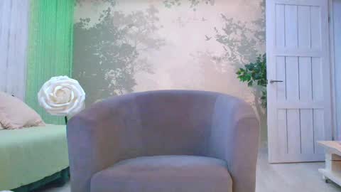 Eva  online show from 04/14/26, 01:28