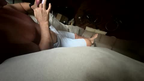 Snapshot of sunshine33604 chatting on 11/23/25, 12:27 Ryan online show from 11/23/25, 12:27