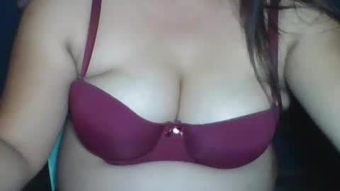 Snapshot of sunshine_789 chatting on 06/18/26, 06:56 sunshine_789 online show from 06/18/26, 06:56