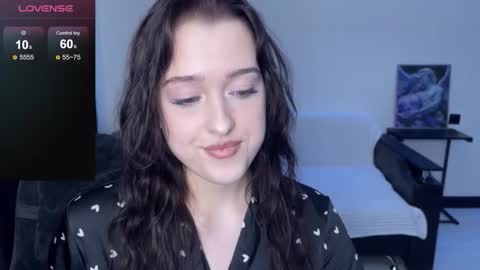 sunshine_j online show from 11/18/25, 09:08