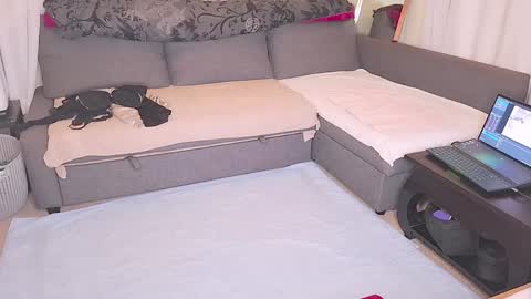 Snapshot of sunshine_sissy chatting on 04/12/26, 08:08 Sunshine online show from 04/12/26, 08:08