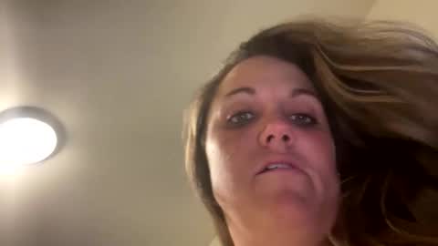 WATCHMEMAKEYOUCUM online show from 05/04/26, 12:23