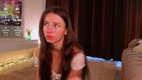 Snapshot of sunshinegirlx chatting on 04/09/26, 07:47 Alice online show from 04/09/26, 07:47