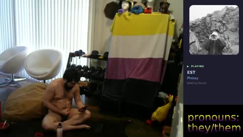 im not actually a man my pronouns are theythem online show from 05/14/26, 07:09