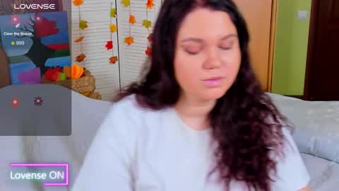 sunyy_bunyy online show from 11/13/25, 04:00