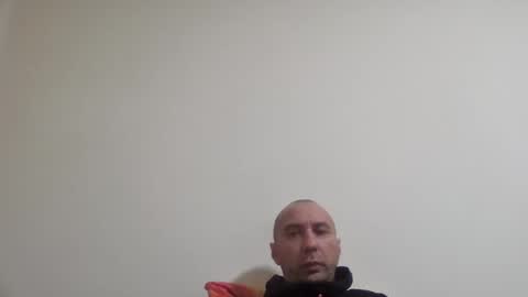 super42835015 online show from 12/21/24, 05:40