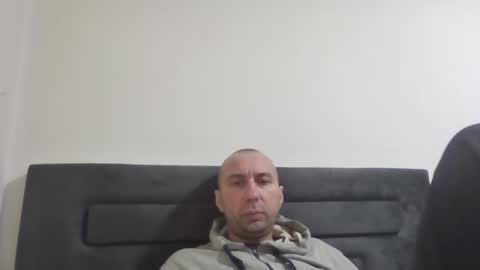 super42835015 online show from 01/30/25, 05:17