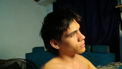 Snapshot of super_cute1 chatting on 05/31/26, 03:26 super_cute1 online show from 05/31/26, 03:26