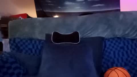 Snapshot of super_dave88 chatting on 12/12/24, 04:04 Super dave88 online show from 12/12/24, 04:04