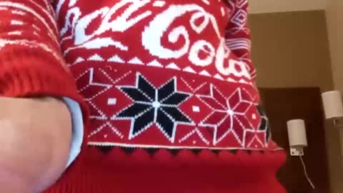 Snapshot of super_dave88 chatting on 01/02/25, 06:40 Super dave88 online show from 01/02/25, 06:40