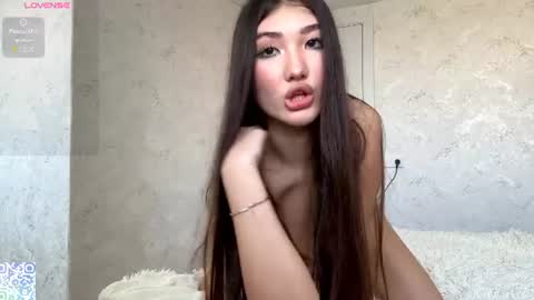 Snapshot of super_shy88 chatting on 08/09/26, 11:48 super_shy88 online show from 08/09/26, 11:48