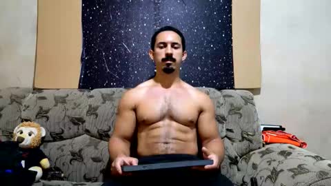 Snapshot of superbigmr chatting on 02/20/26, 06:26 james online show from 02/20/26, 06:26