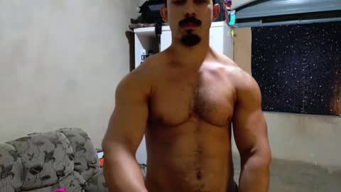 Snapshot of superbigmr chatting on 03/10/26, 05:01 james online show from 03/10/26, 05:01