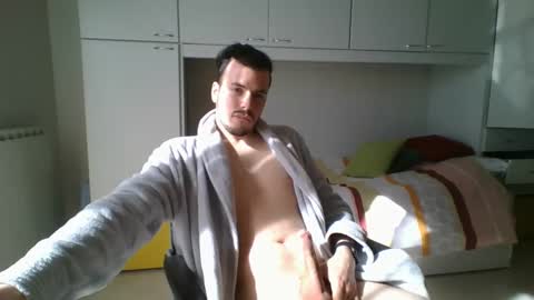 Snapshot of superbirdman12345 chatting on 01/24/25, 11:15 Bighead online show from 01/24/25, 11:15