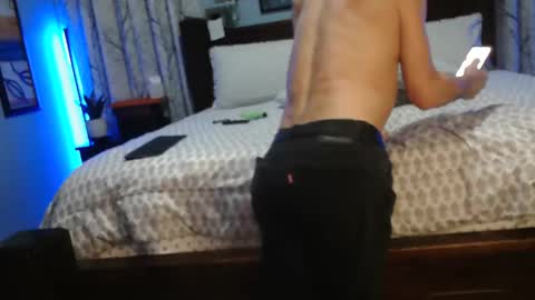 Superbronnon online show from 01/12/25, 08:14