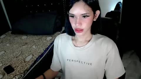 Snapshot of superhotbabe1 chatting on 02/21/25, 09:32 Erica Help me to reach my goal Superhotbabe1 online show from 02/21/25, 09:32