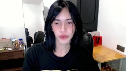 Snapshot of superhotbabe1 chatting on 02/28/25, 05:04 Erica Help me to reach my goal Superhotbabe1 online show from 02/28/25, 05:04