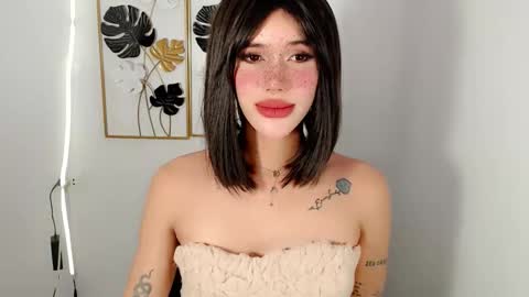 Snapshot of superhotbabe1 chatting on 02/08/26, 10:29 Erica Help me to reach my goal Superhotbabe1 online show from 02/08/26, 10:29