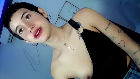 Snapshot of superhotbabe1 chatting on 02/20/26, 01:00 Erica Help me to reach my goal Superhotbabe1 online show from 02/20/26, 01:00