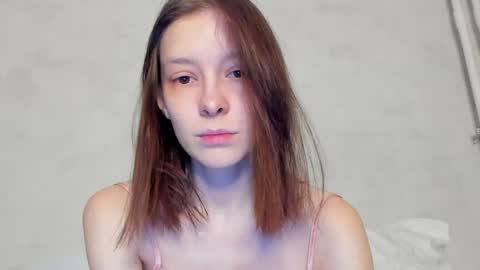 Una online show from 05/17/26, 07:32