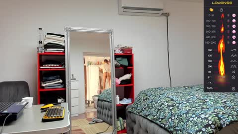 supermanboyxxl online show from 12/16/24, 08:09