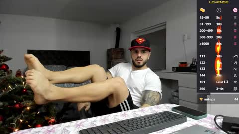 supermanboyxxl online show from 12/04/25, 07:28