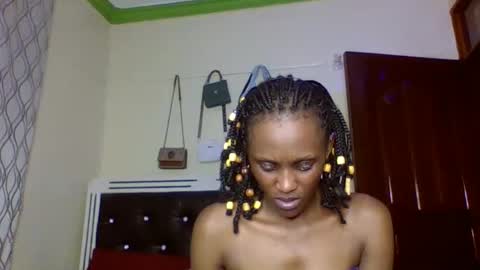 Snapshot of supersexxy_chyna chatting on 05/17/26, 04:03 supersexxy_chyna online show from 05/17/26, 04:03
