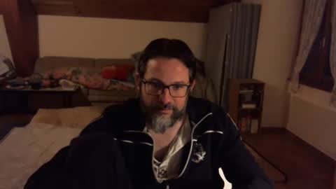 Snapshot of supersquirrel81 chatting on 10/18/25, 04:59 supersquirrel81 online show from 10/18/25, 04:59