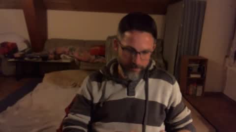 Snapshot of supersquirrel81 chatting on 11/06/25, 09:59 supersquirrel81 online show from 11/06/25, 09:59