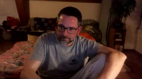 supersquirrel81 online show from 02/25/26, 06:39