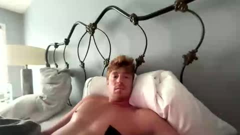 Snapshot of superstarstatushere chatting on 04/16/26, 06:09 superstarstatushere online show from 04/16/26, 06:09