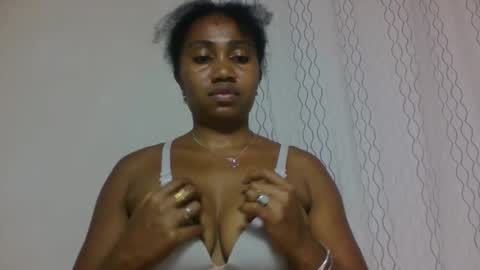 surbelle online show from 04/18/26, 07:58