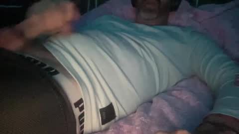 SurfGuy82 online show from 09/23/25, 03:42