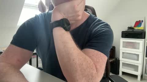 Snapshot of surfstar81 chatting on 03/11/26, 11:49 surfstar81 online show from 03/11/26, 11:49