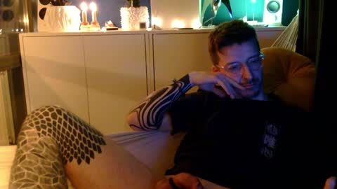 SurgicalSteel online show from 02/06/25, 10:43