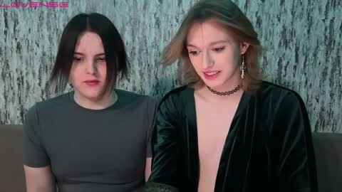 Vladiva online show from 12/25/24, 11:42