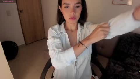 Snapshot of susan_arango chatting on 05/30/26, 12:19 susan love online show from 05/30/26, 12:19