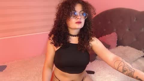 Susan online show from 03/07/25, 06:24