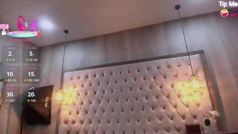 Snapshot of susan_voltaire chatting on 05/19/26, 11:16 susan_voltaire online show from 05/19/26, 11:16