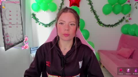 Snapshot of susana_garciaa chatting on 12/12/24, 06:42  Susana   ig susanna garcia23 online show from 12/12/24, 06:42