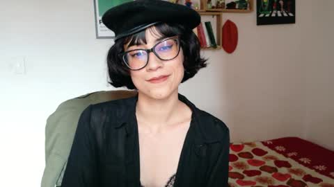susana_w online show from 04/17/26, 06:33