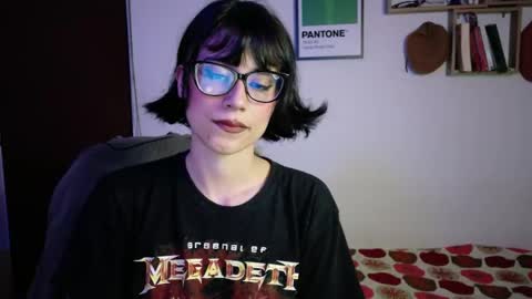 susana_w online show from 04/26/26, 02:09
