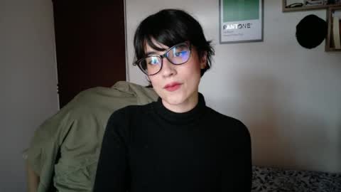 susana_w online show from 05/18/26, 08:47