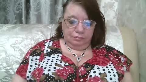 SusanaAhSun online show from 02/16/26, 12:01