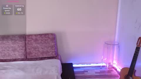 Susana hendrix    online show from 02/06/26, 06:44